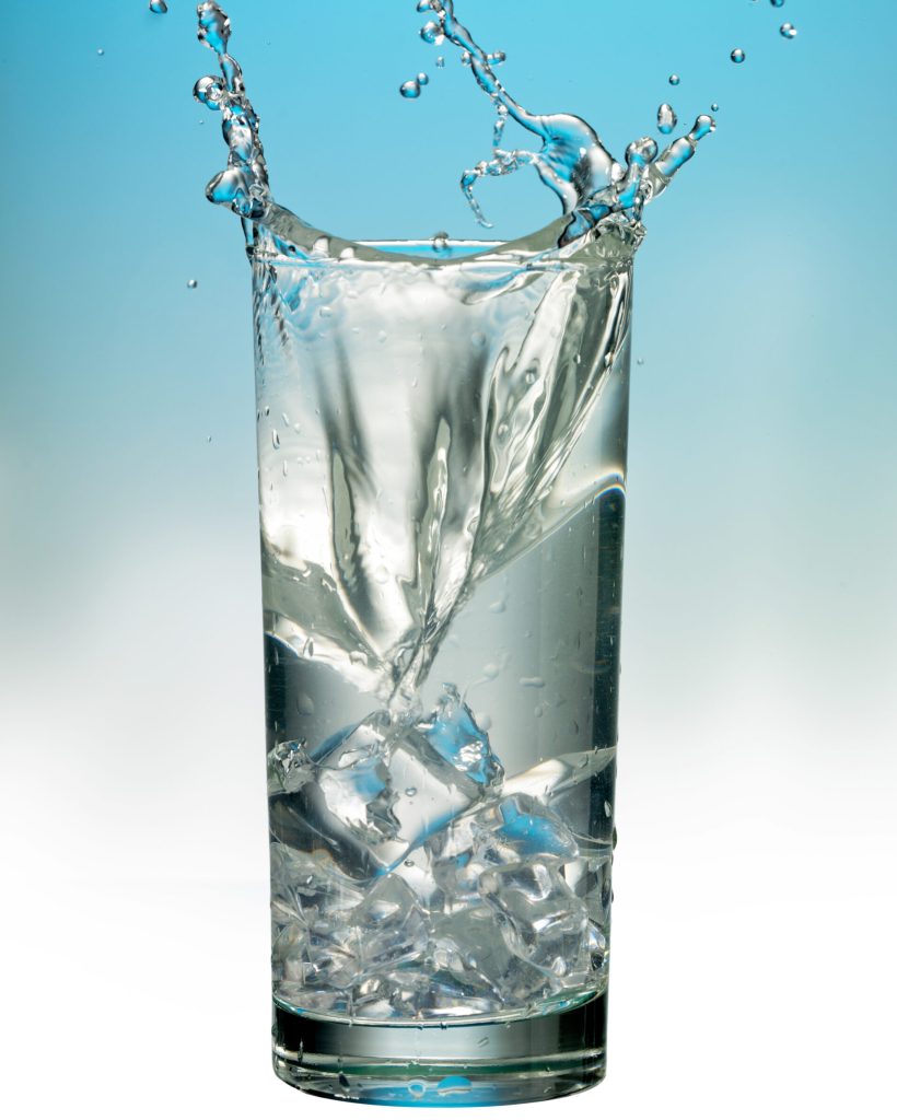 ice-cubes-splash-in-clear-glass-of-water-2026-03-26-07-14-27-utc